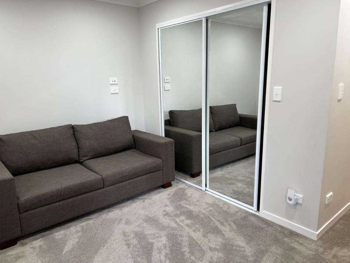 Guest Suite - Cosy Place In The Wattle Downs Όκλαντ Εξωτερικό φωτογραφία